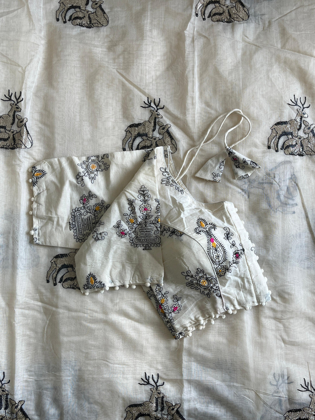 White Chanderi Deer Embroidered Saree with Cotton Tassels S2512