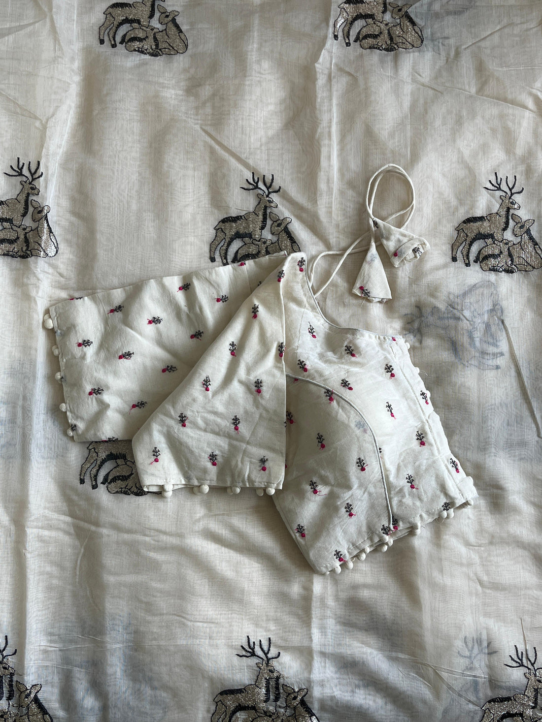 White Chanderi Deer Embroidered Saree with Cotton Tassels S2513