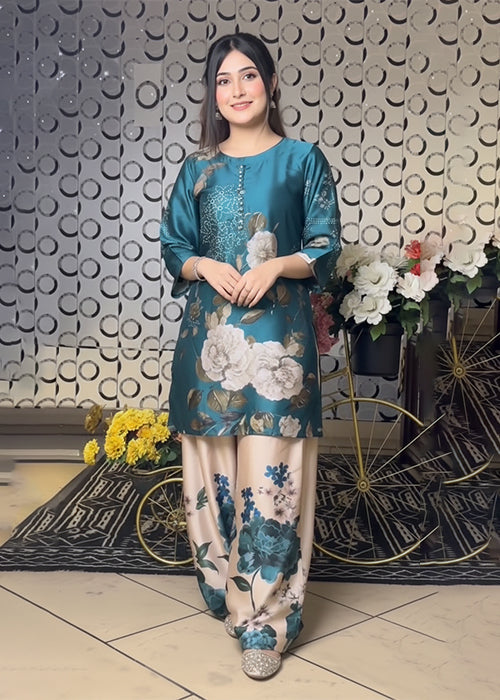 Finding a moment of serenity and style nestled amongst the blooms D6312