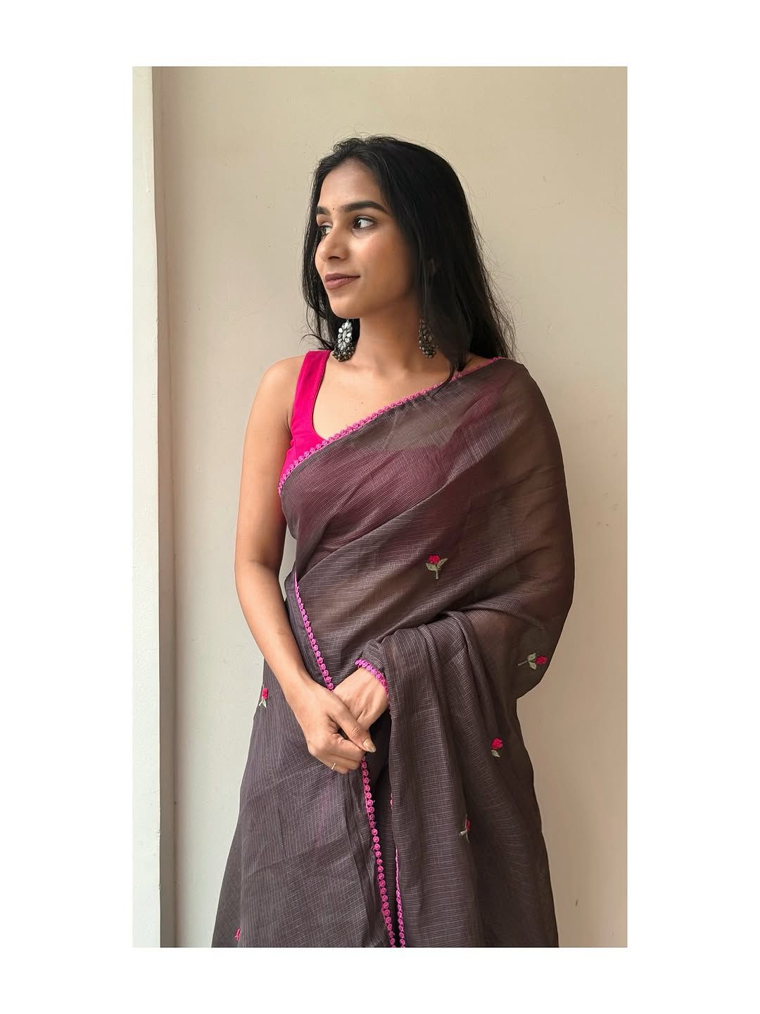 #KotaKnotwork Premium Kota Doriya With Knot Handwork And GOP Lace Border S-009