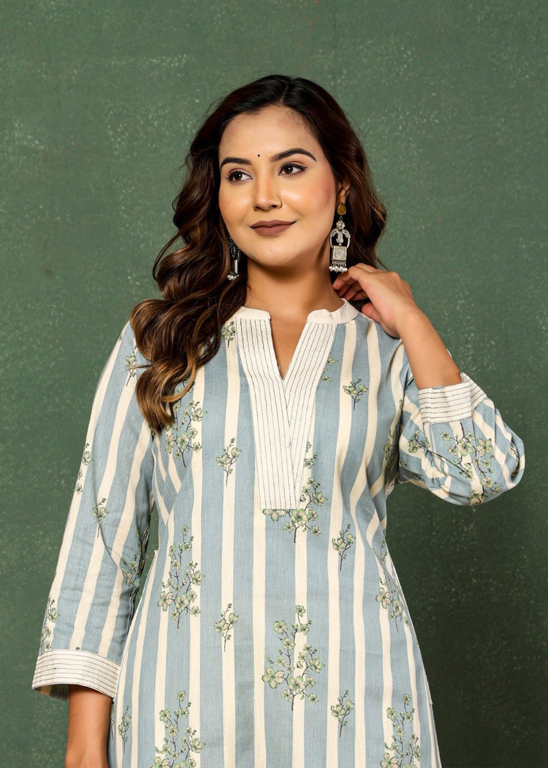 Bloom Boldly Pure Cotton Flower Print Striped Co-ord Set D6246