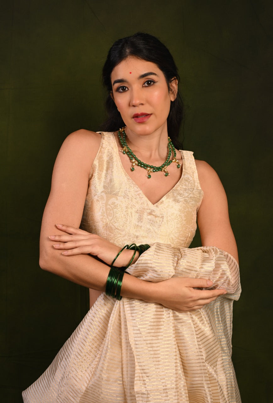 Soft Organza Saree with Golden Zari Stripes and Brocade Jacquard Blouse D896