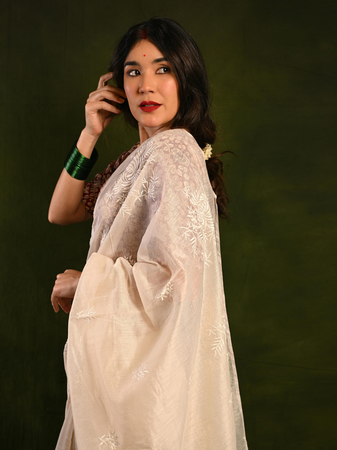 Premium Chanderi Cotton Saree with Exclusive Flower Work & Heavy Cotton Tassels S2007